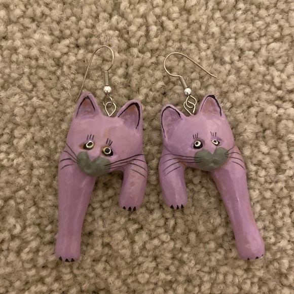 PURPLE Cat Earrings - Picture 3 of 9